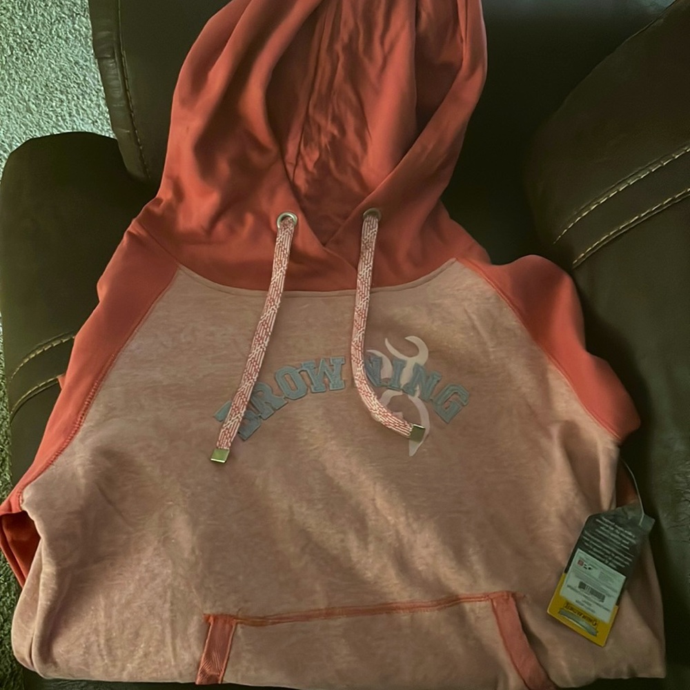 Browning Women’s Cypress Sweatshirt Peach/Gray lettering